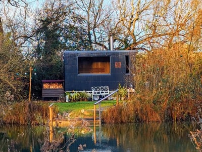 Fallen Willow outdoor sauna in Stockbridge, Hampshire, South East