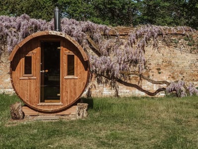 The Retreat outdoor sauna in Christchurch, Dorset, South East