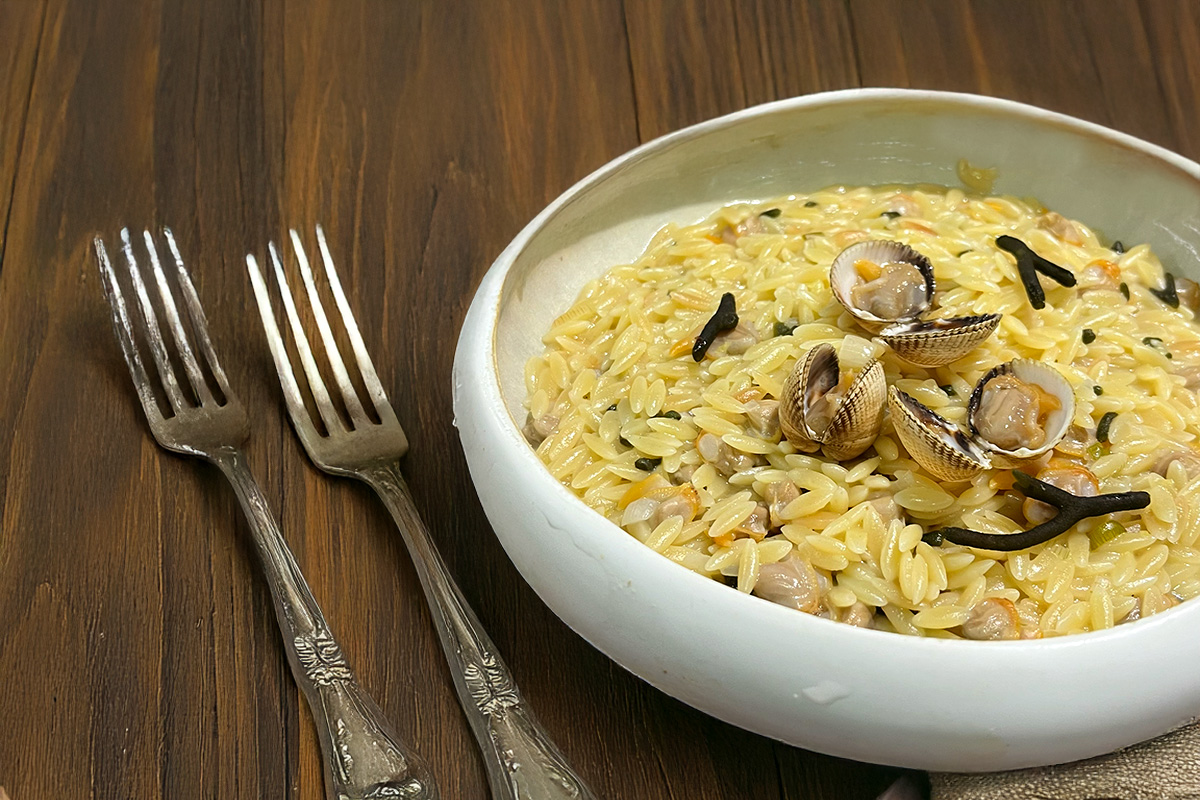 Rissoto de pasta con berberechos