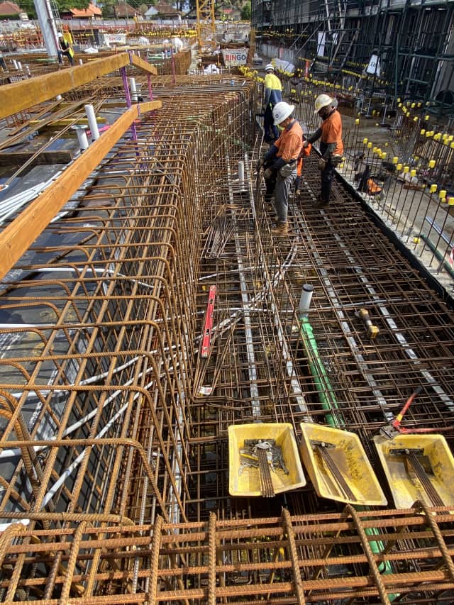 pt-slabs-37_pkul4i_mkxxc4