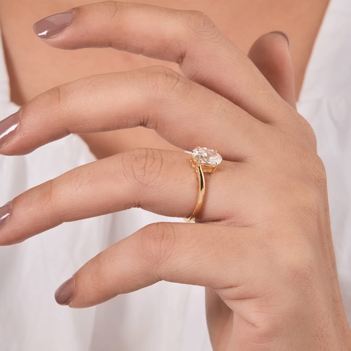 1.33CT Oval Cut Diamond Twist Solitaire Engagement Ring