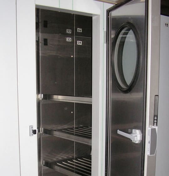 50m CLASSIC MOTOR YACHT COLD ROOM