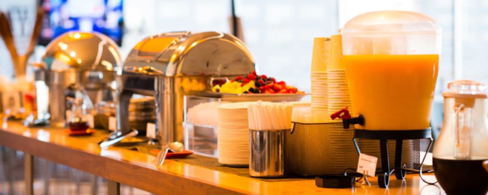 Daily catered breakfast & lunch