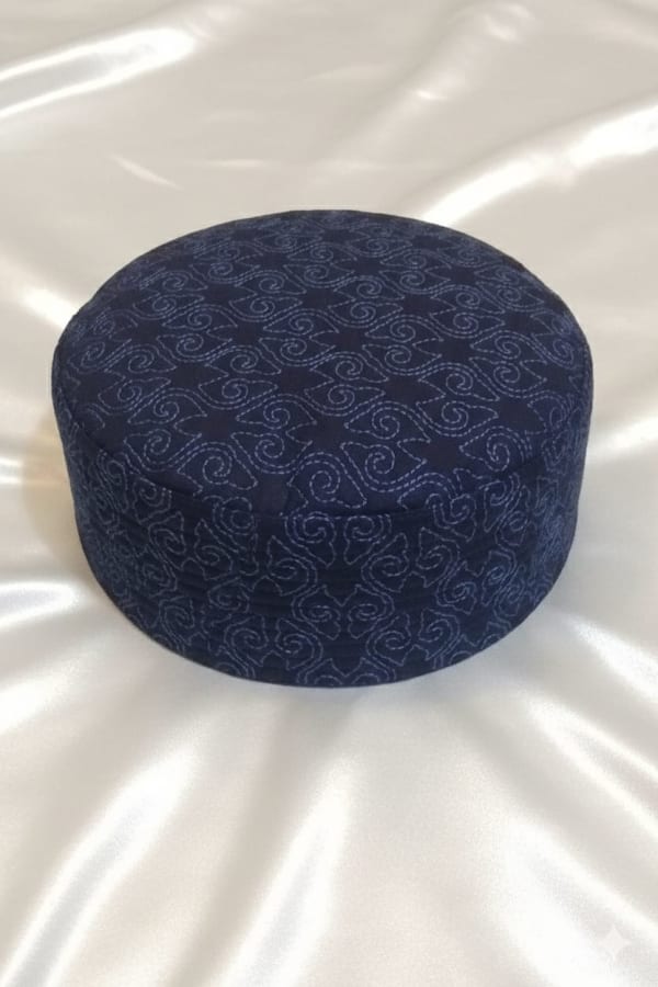 Omani kufi cap