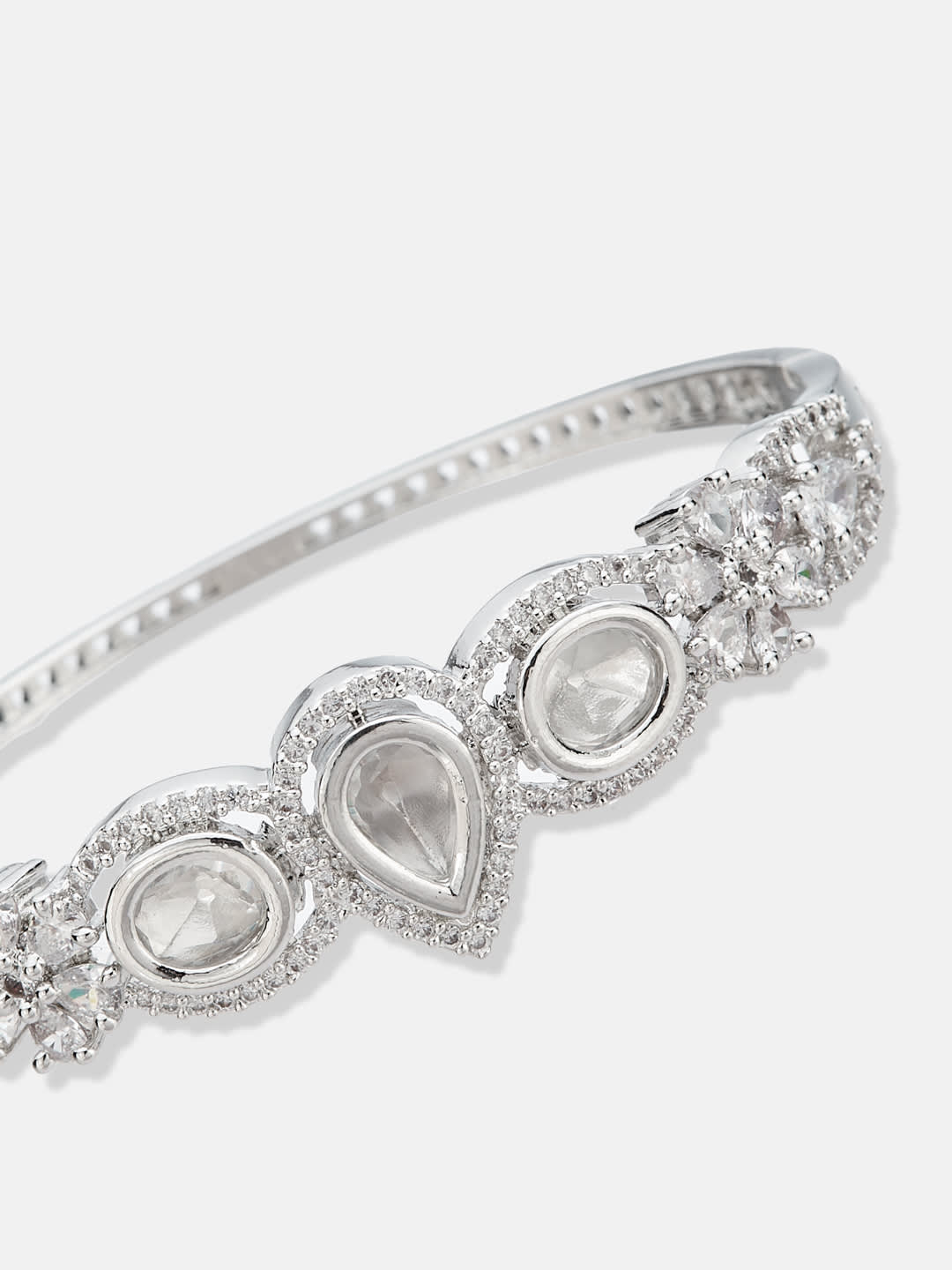 ATIBELLE Women Brass Cubic Zirconia Silver-Plated Kada Bracelet