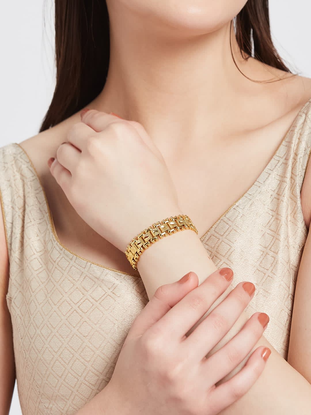 ATIBELLE Gold-Plated Interlocked Link Bracelet