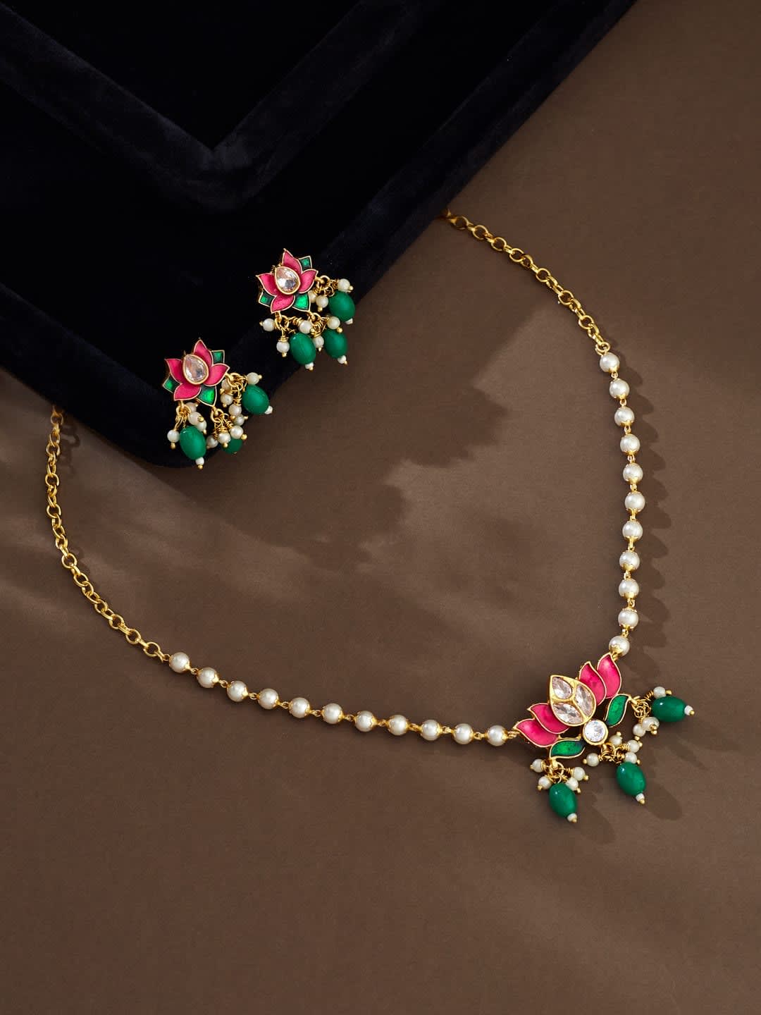 ATIBELLE Gold-Plated Kundan Stone Studded Jewellery Set