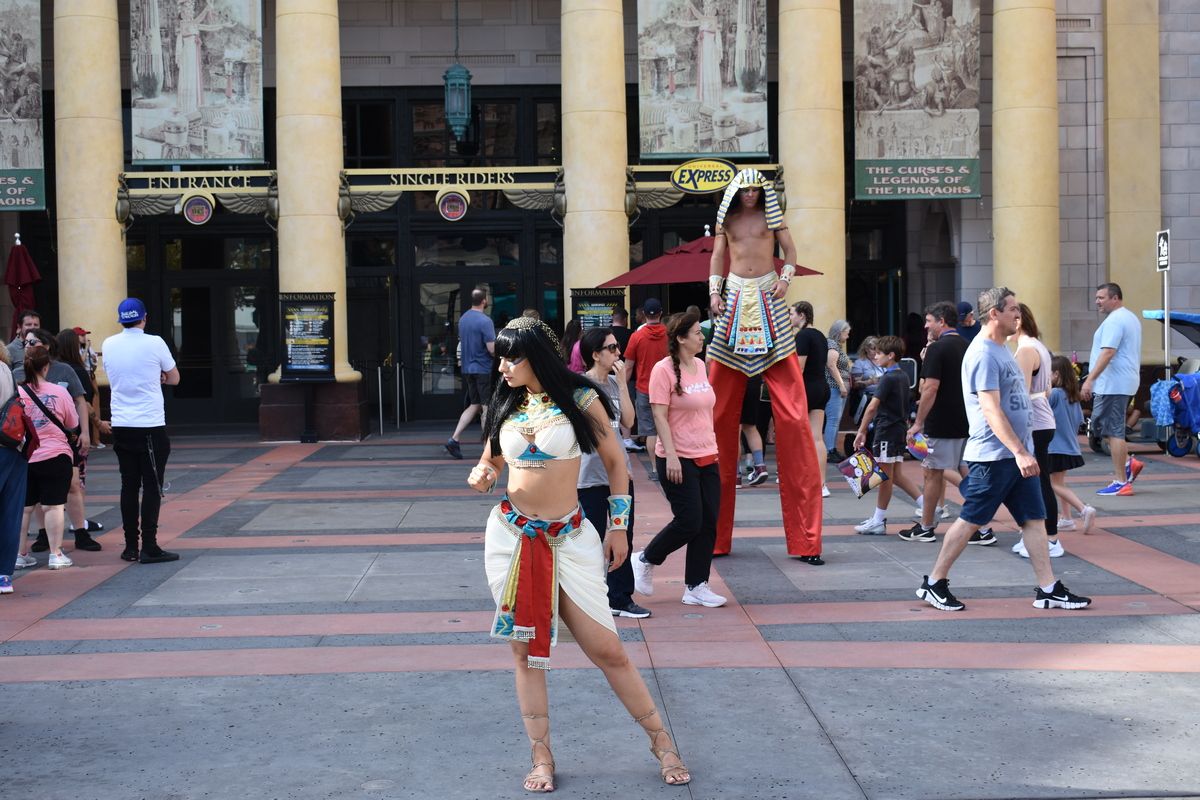 Universal Studios revenge mummy entrance.JPG