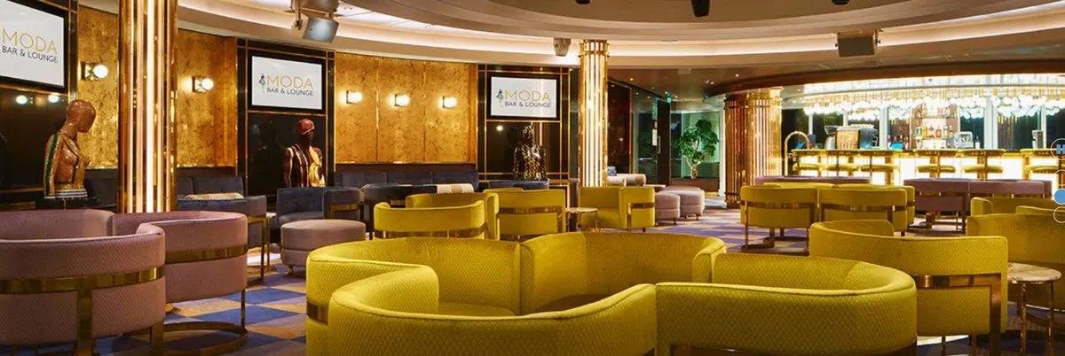 Carnival Cruises Moda bar Lounge.webp