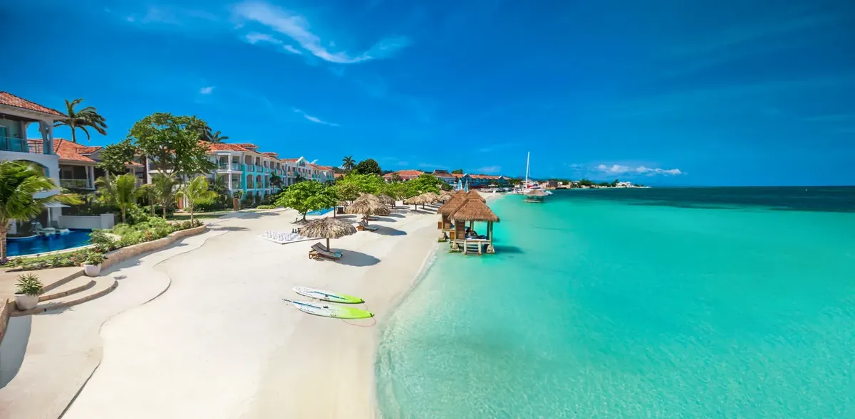 sandals jamaica montego bay.webp