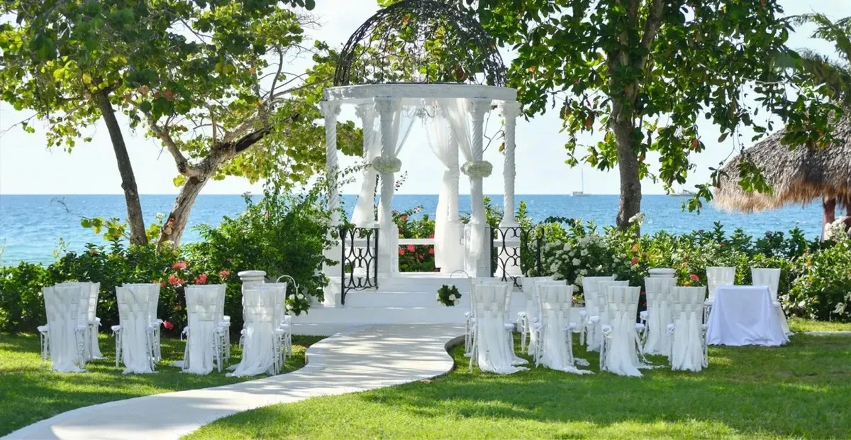 Beacher Resorts wedding gazebo.webp