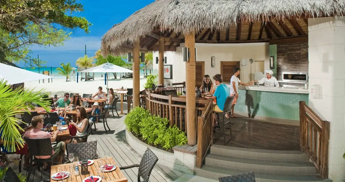 Beaches Resorts Negril dinning.webp
