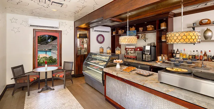 Beaches Resorts Negril Cafe de Paris.webp