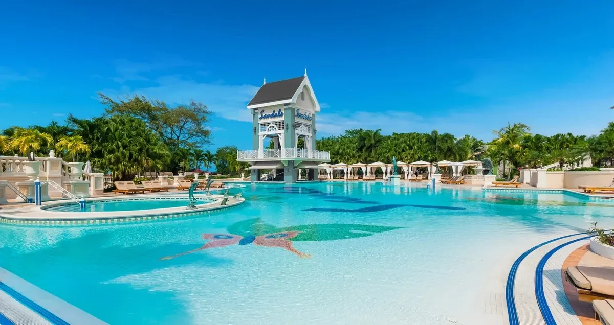 Sandals Resorts Ochi pool.webp