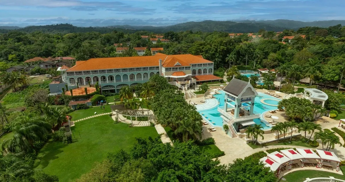 Sandals Resorts Ochi hillside.webp