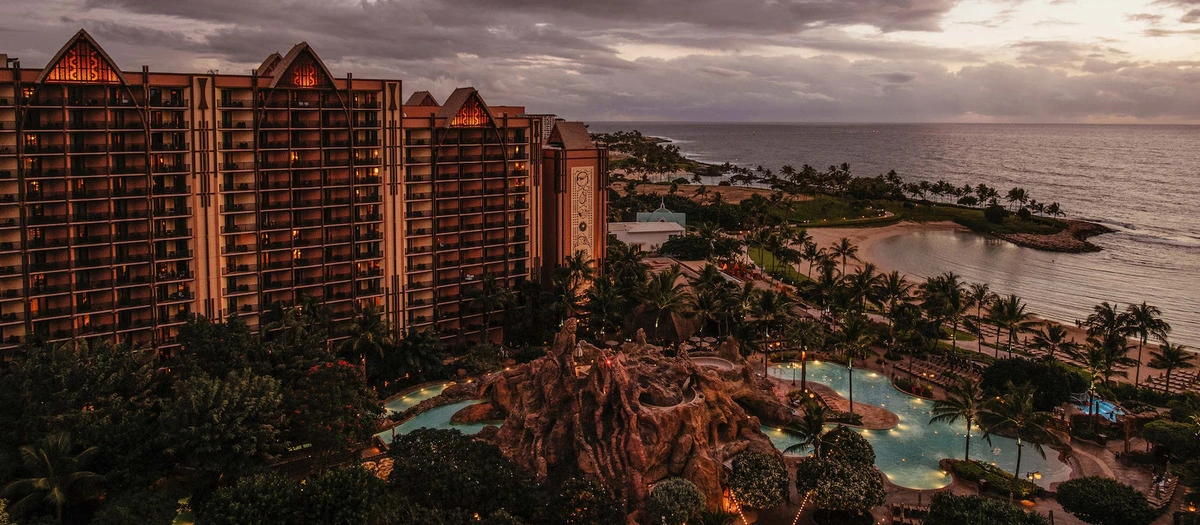 Disney Aulani beach resort room options.webp