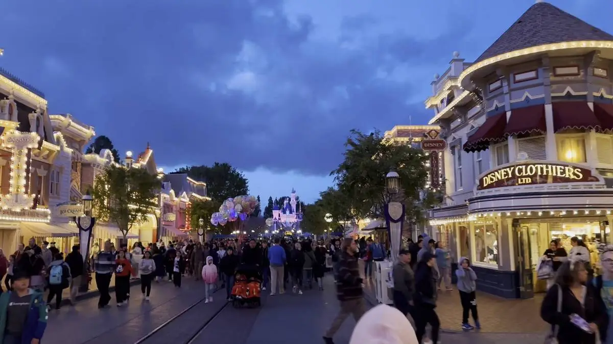 Disneyland Park Main Street.webp