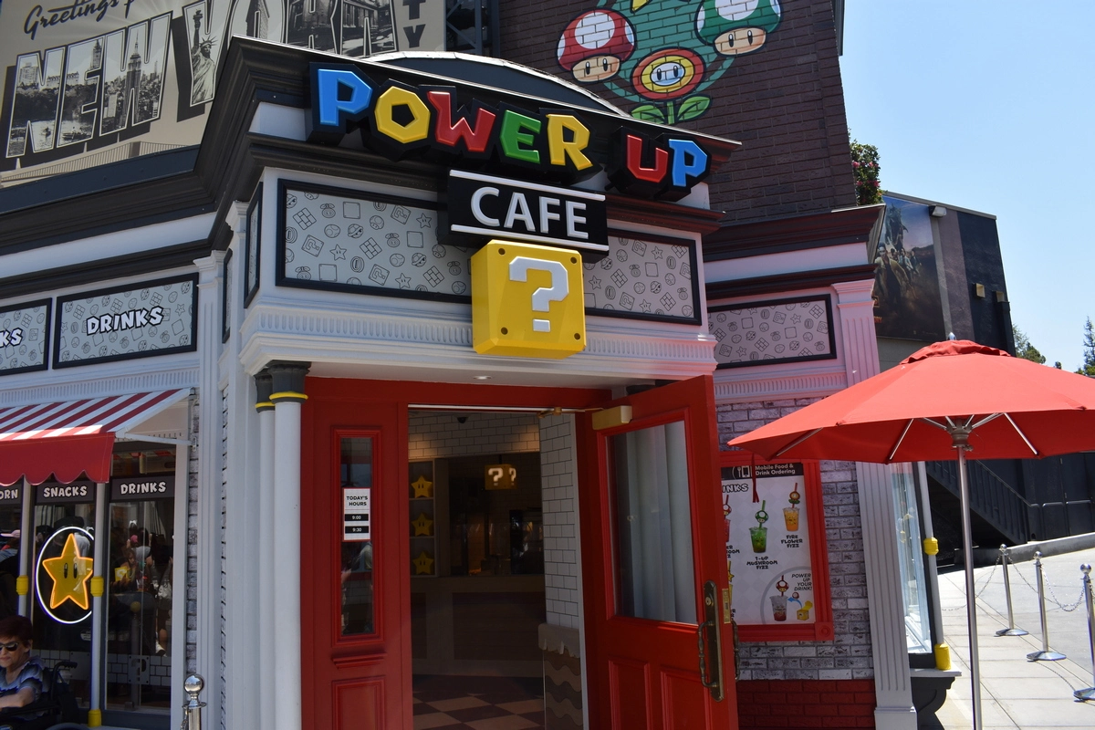 Universal Studios Hollywood power up cafe.webp