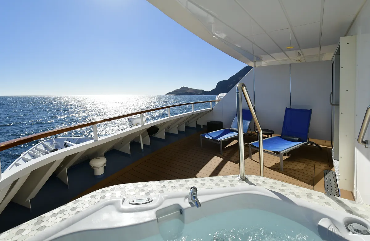 Celebrity Cruises lounge sundeck retreat.webp