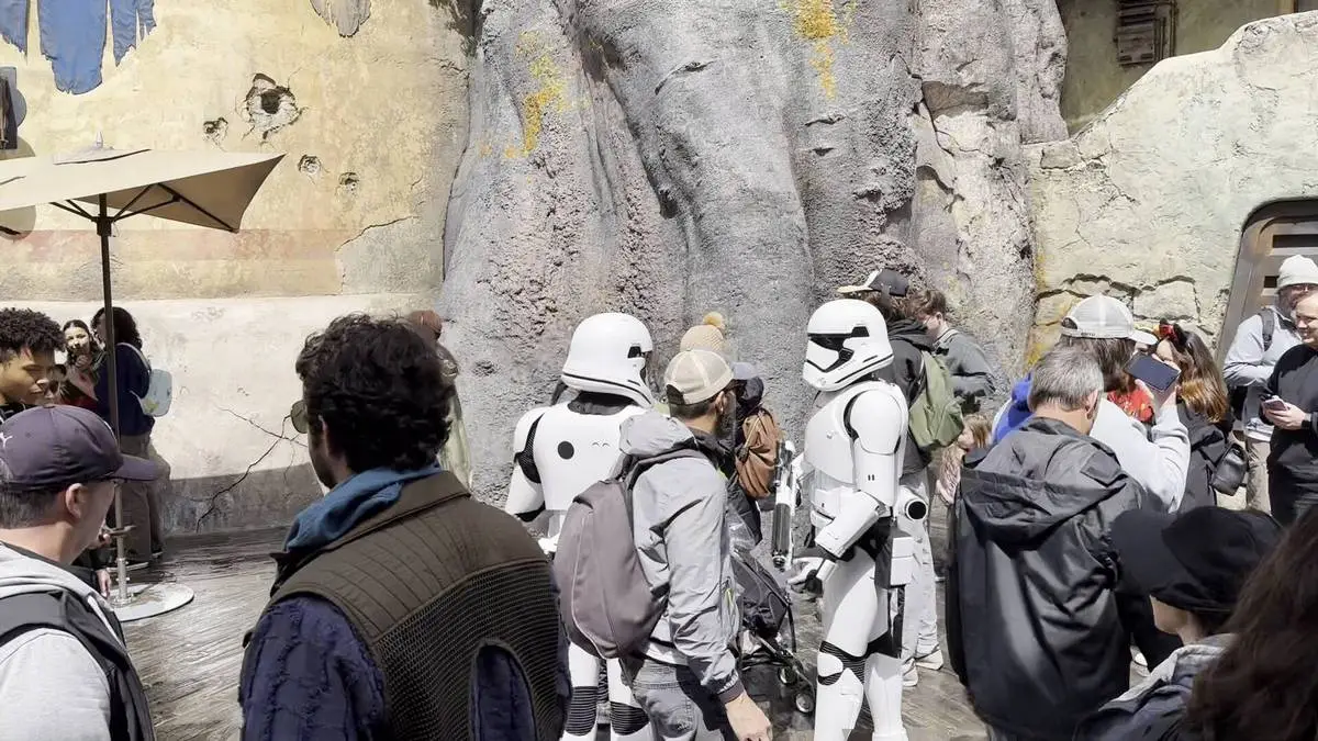 Disneyland Galaxys Edge Stormtrooper character.webp