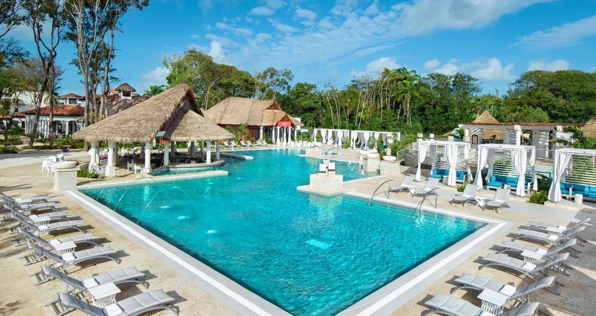 Sandals Royal Barbados pools.webp