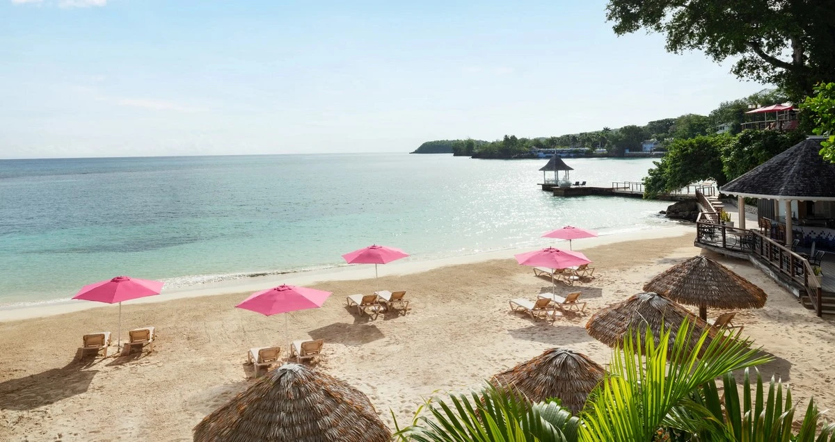 Sandals Royal Plantation resort beach (1).webp