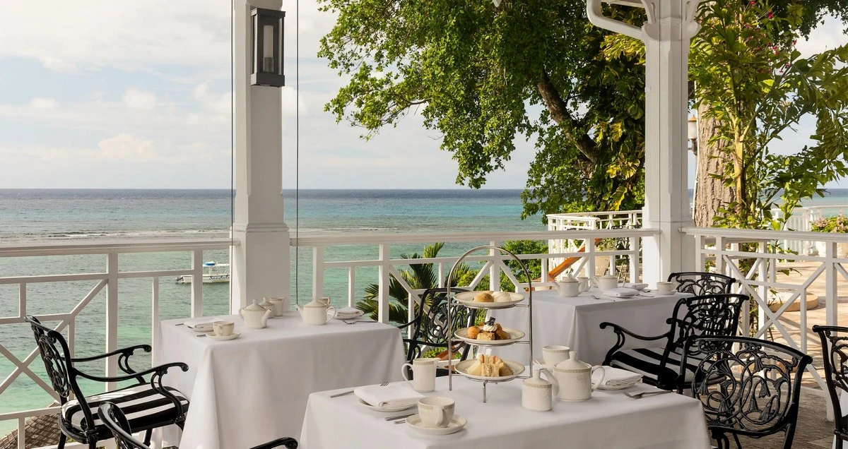 Sandals Royal Plantation resort breakfast.webp