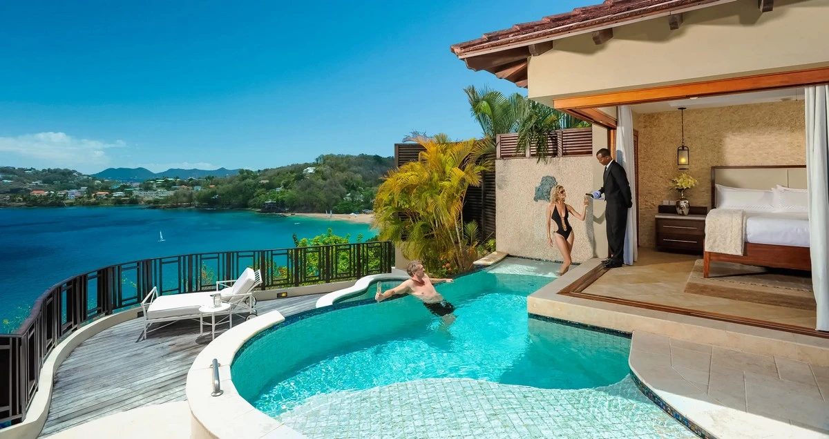 Sandals Regency La Toc butler pool.webp