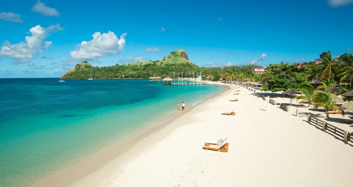 Sandals Grande St Lucian beach.webp