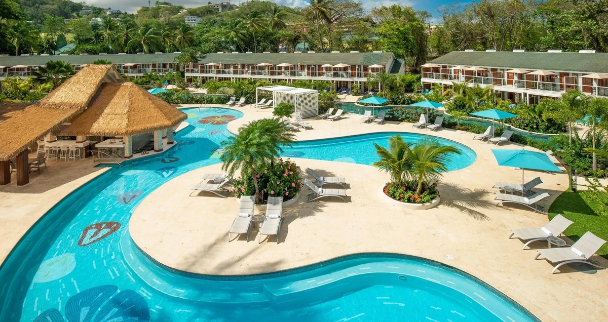 Sandals Halcyon Beach pools.webp
