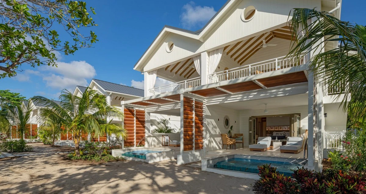 Sandals Halcyon Beach room.webp