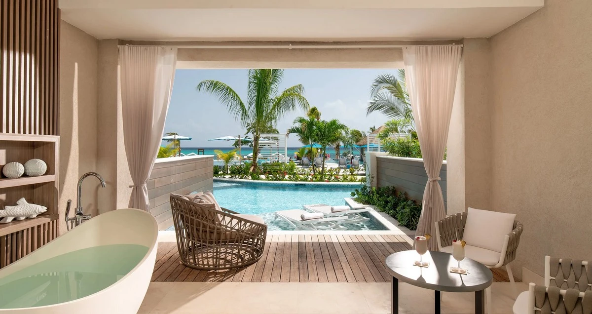 Sandals Dunns River room.webp