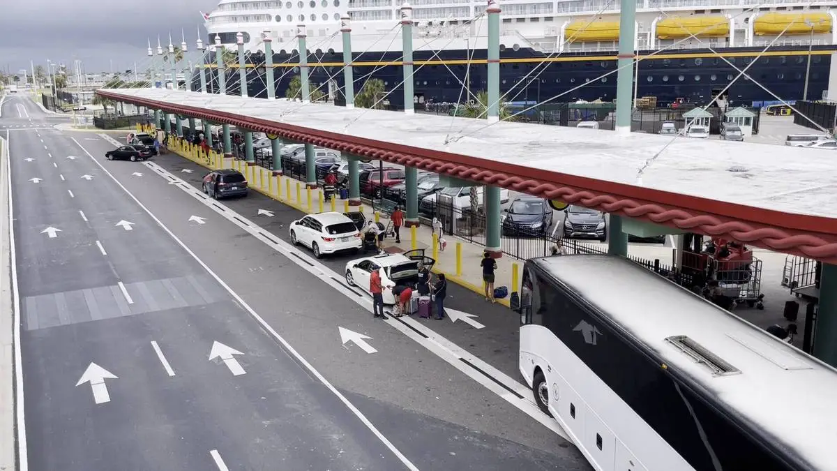 Disney Cruise Line port embarkation day.webp