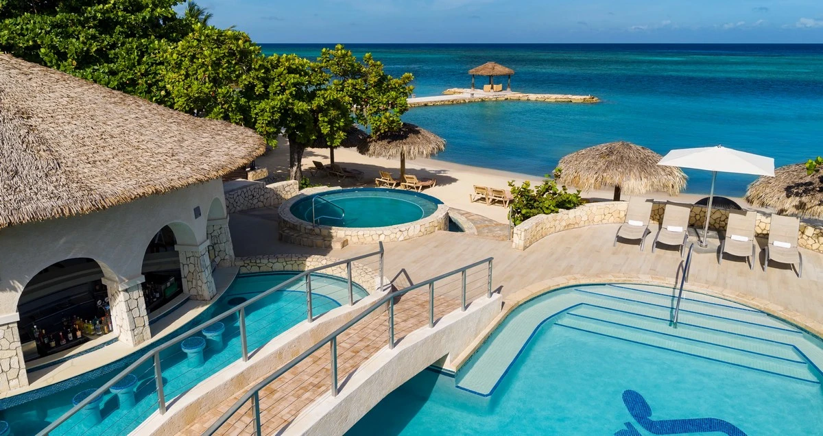Sandals Montego Bay Whirlpools.webp