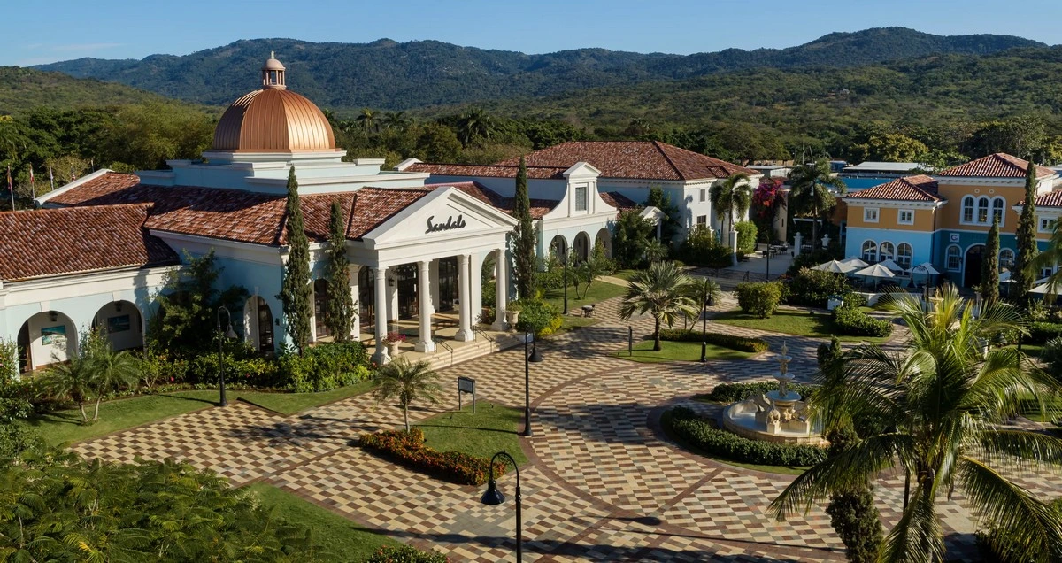 Sandals South Coast main entrance.webp
