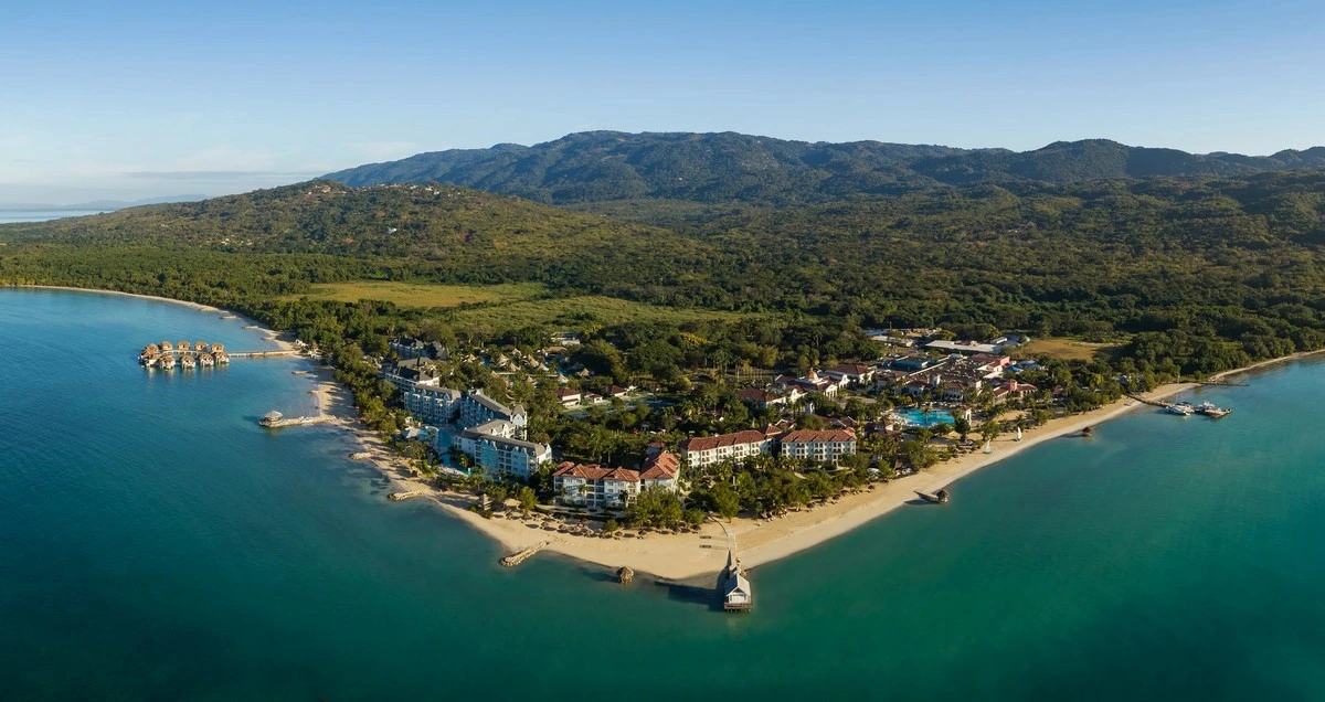Sandals South Coast resort overview.webp