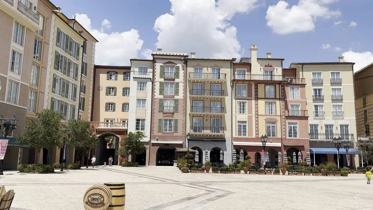 Loews Portofino Bay Hotel buildings outside.webp