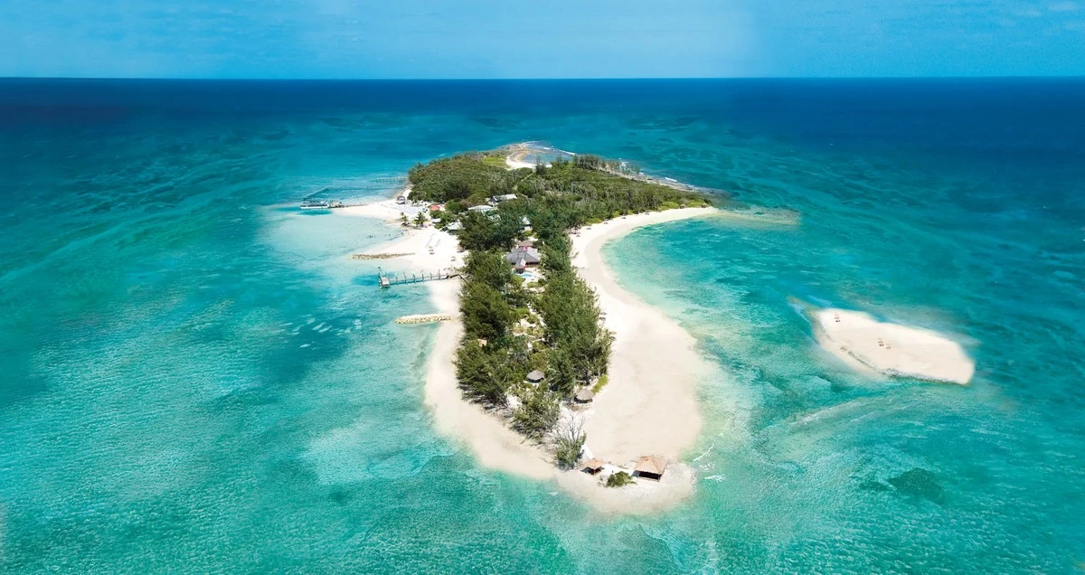 Sandals Royal Bahamian barefoot cay.webp