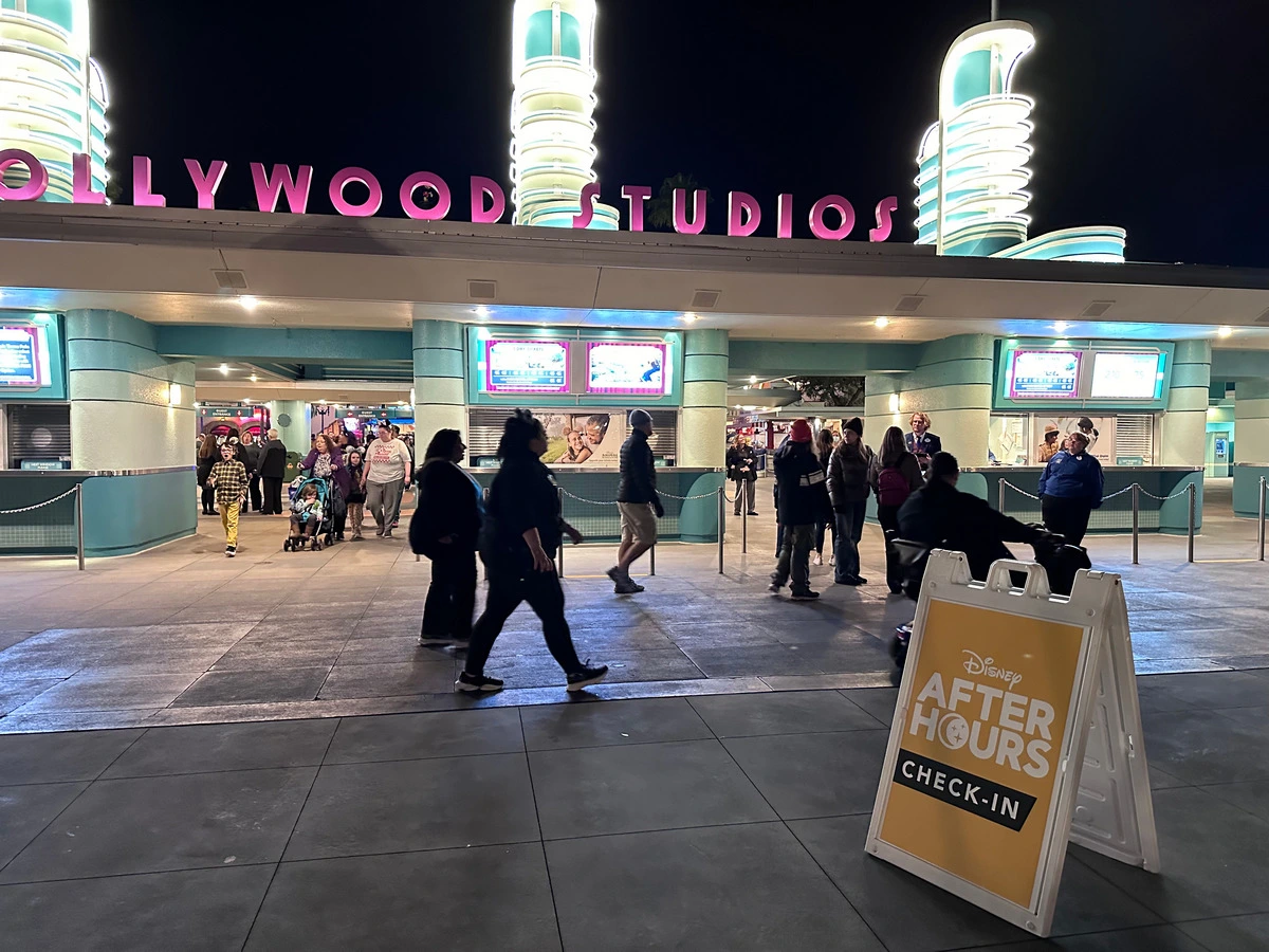 Hollywood-Studios-After-Dark-entrance.webp