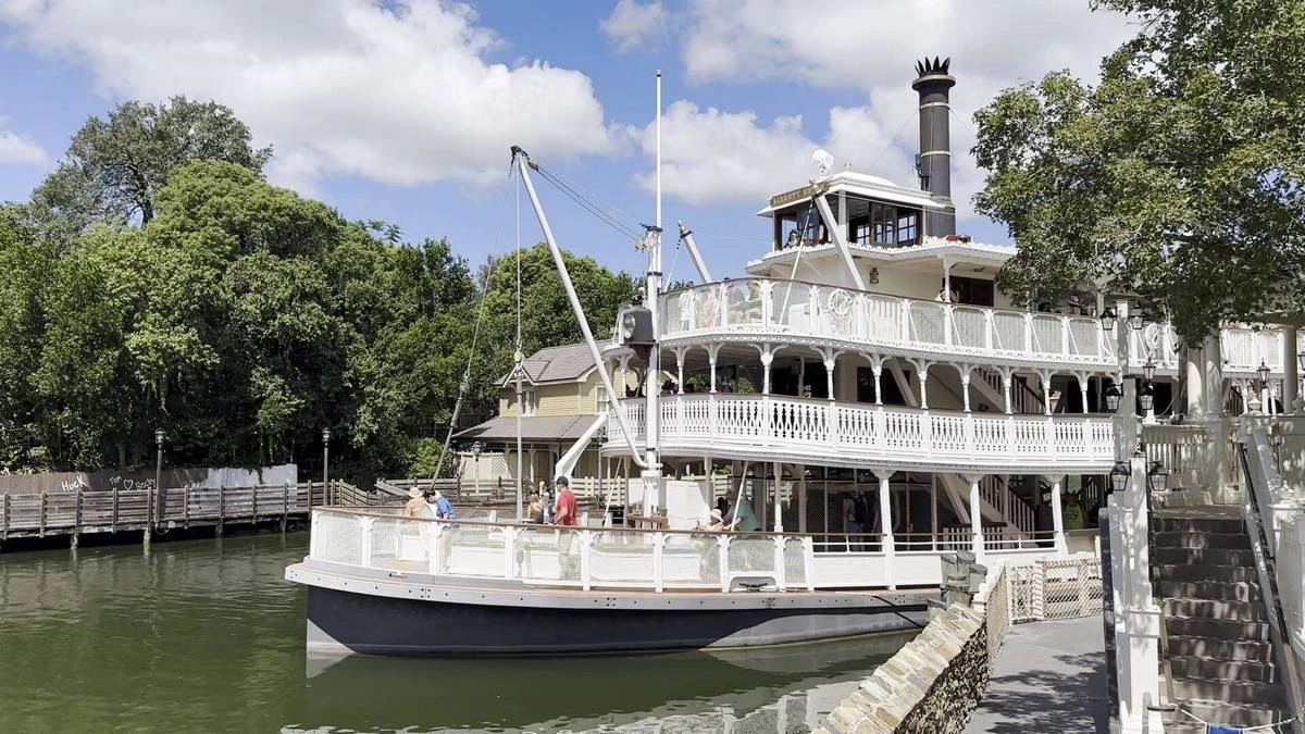 Magic Kingdom Liberty Square boat.webp