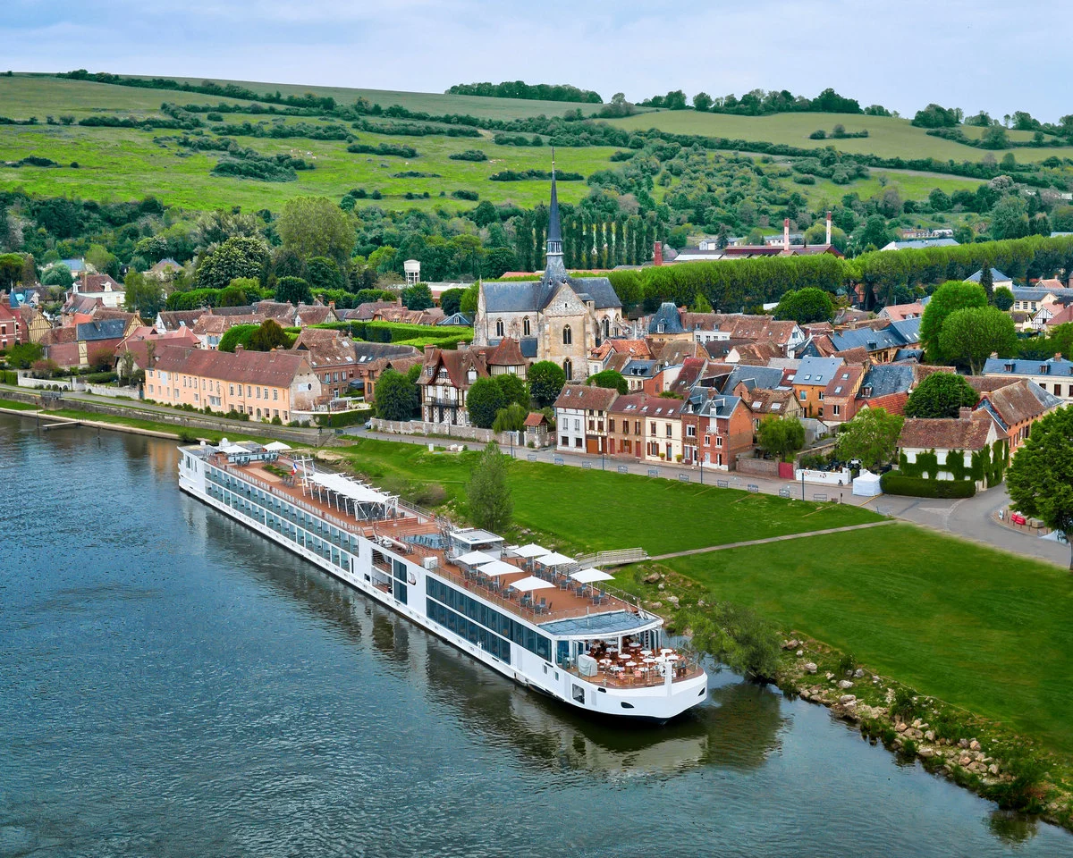 Viking Cruise Line Seine River.webp