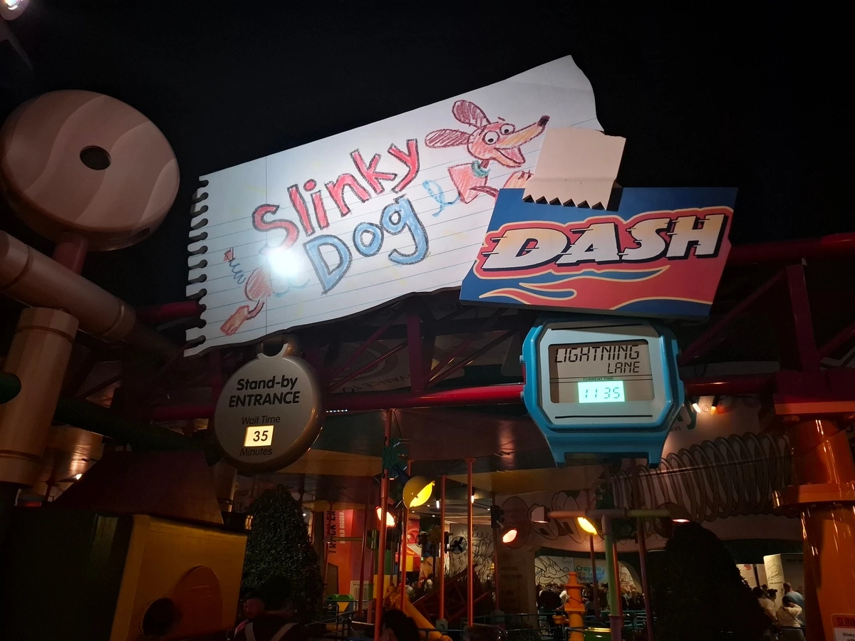 Slinky Dog Dash.webp