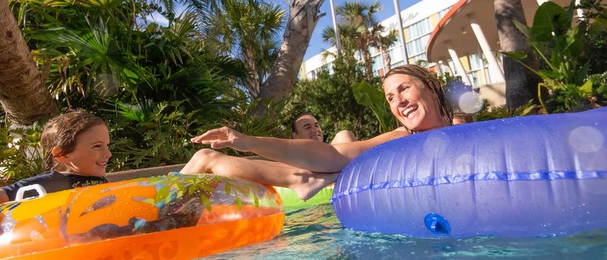 Universal Cabana Bay pool.webp