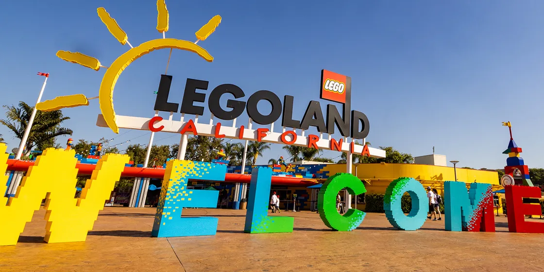 Legoland California entrance.webp