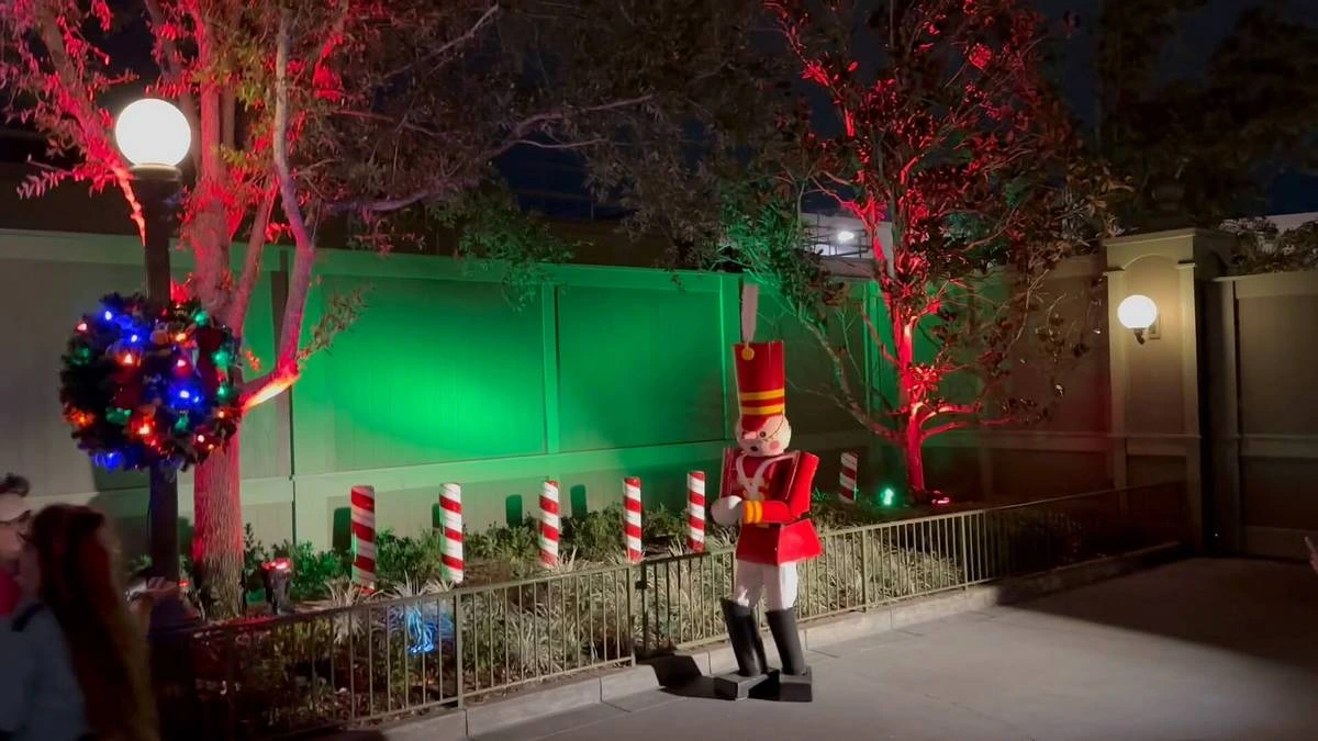 Mickeys Very Merry Christmas toy soldier.webp