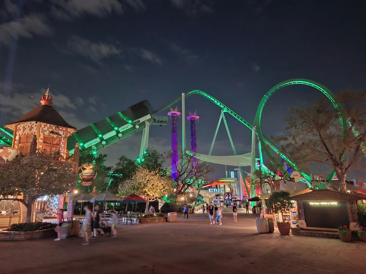 Islands of Adventure Hulk night.webp