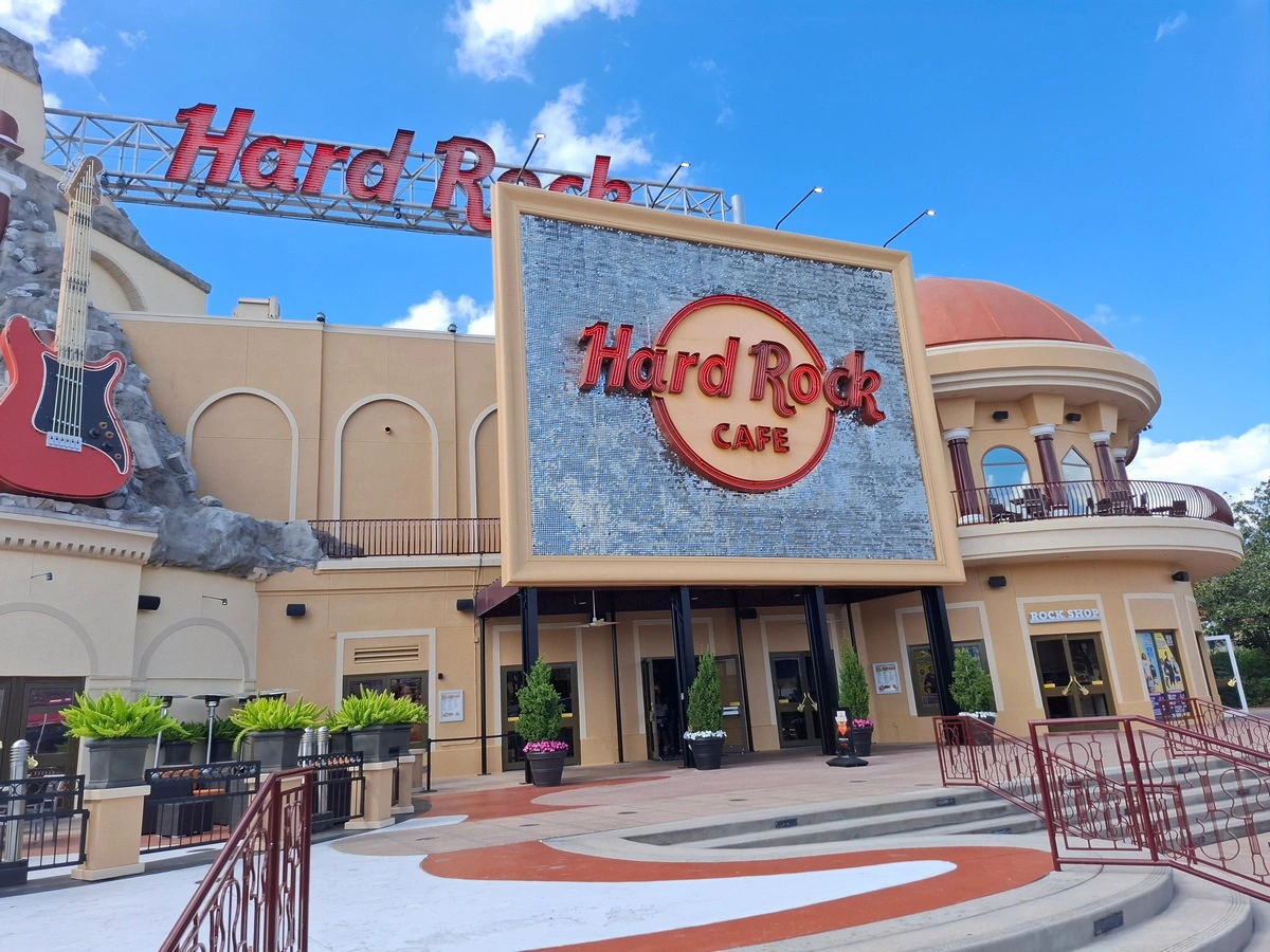 Universal CityWalk Hard Rock Cafe.webp