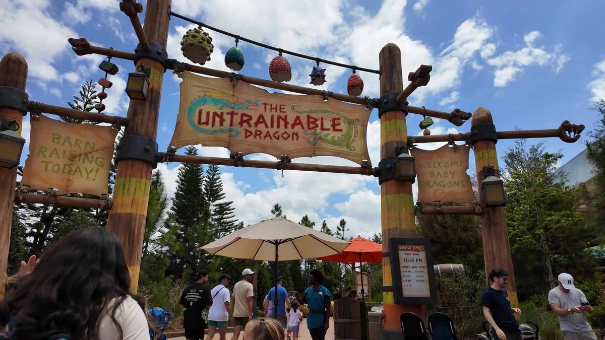Epic Universe the Untrainable Dragon entrance.webp