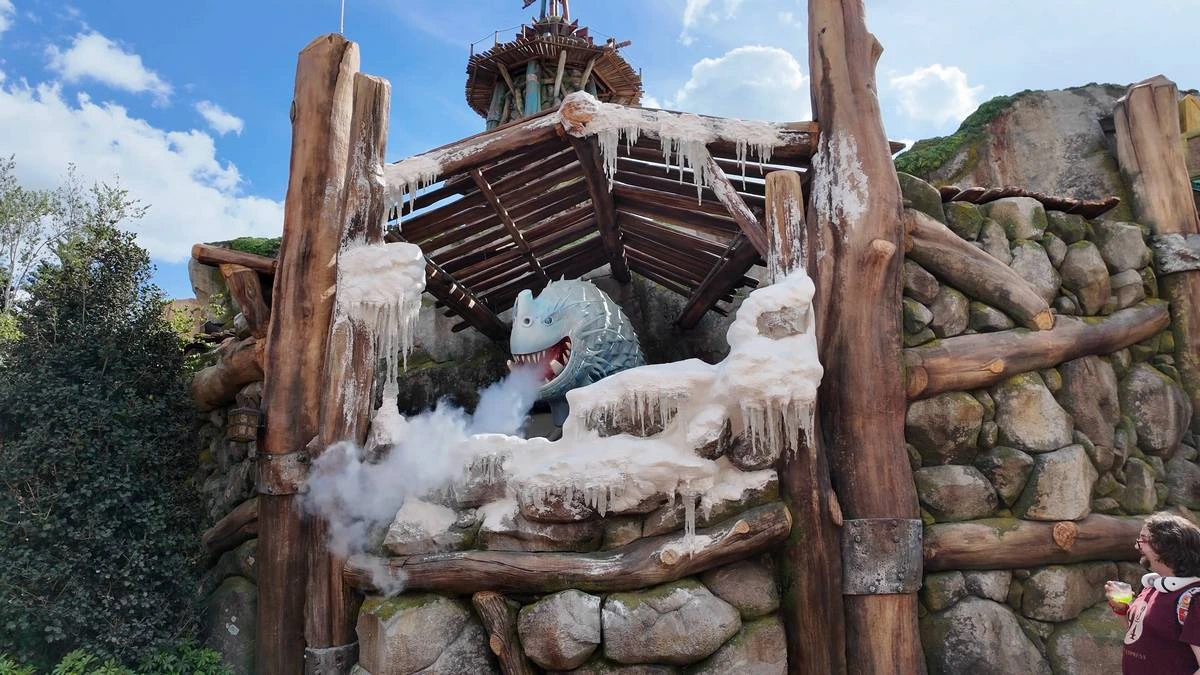 Epic Universe Isle of Berk Dragon.webp