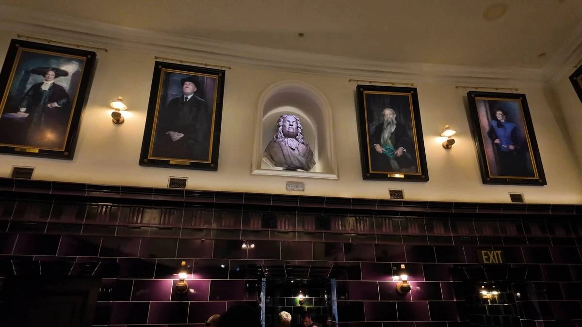 Harry Potter and the Battle at the Ministry portraits.webp